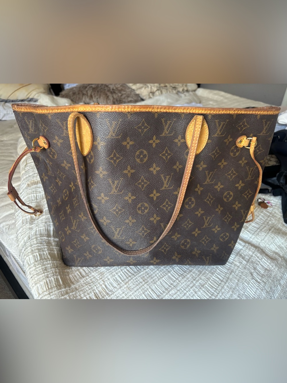 💯 Authentic Louis Vuitton Monogram Neverfull
